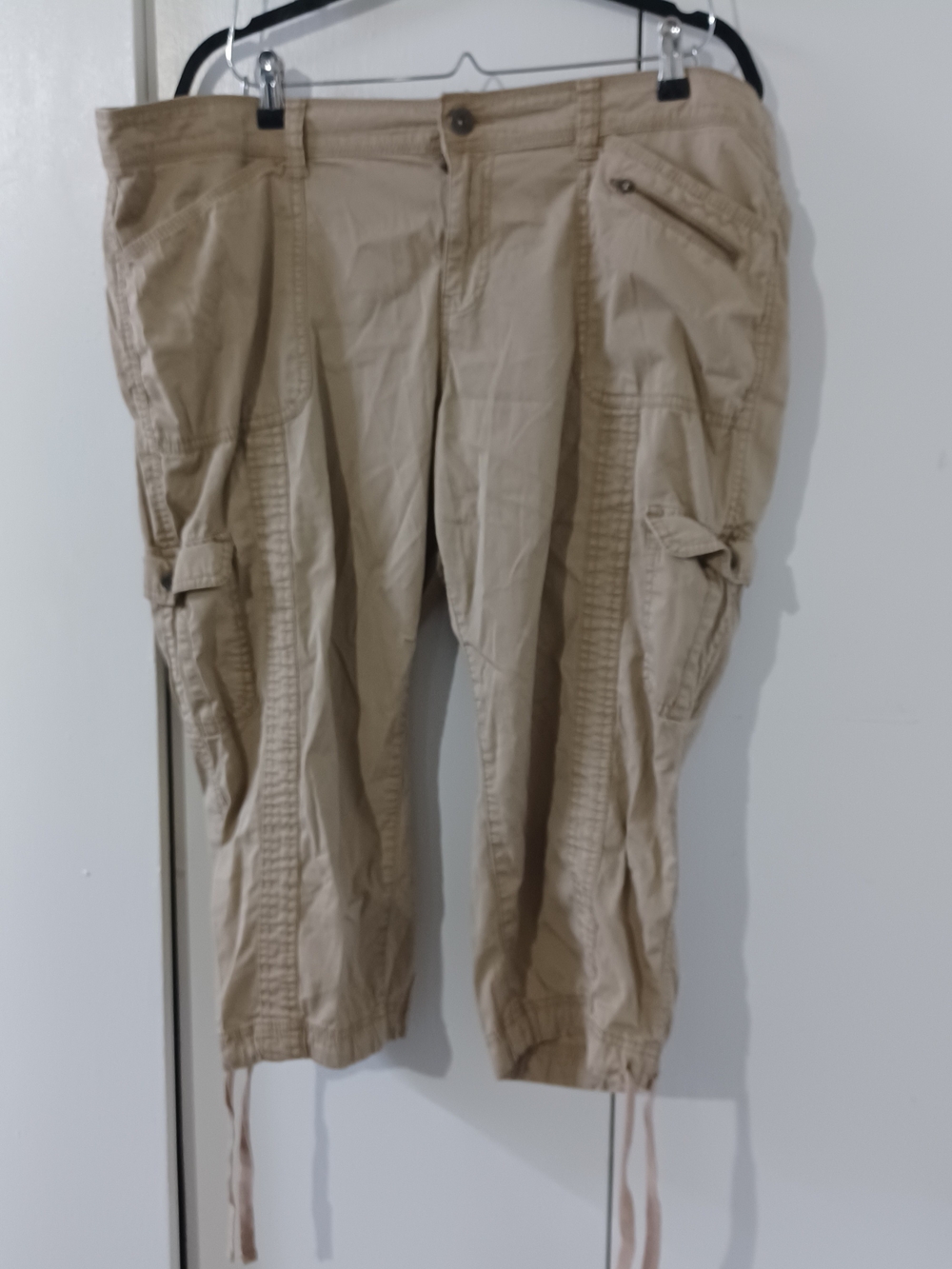 Faded Glory Tan Cargo Ankle Pants